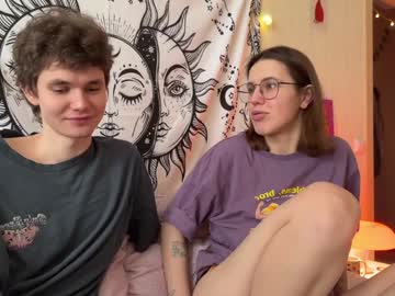 couple
        di_n_alex cam image #4033545