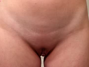 girl
        ronny_ponny cam image #4053148