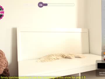 girl
        monkeylina cam image #1543363