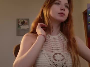 girl
        pathos_of_things cam image #4513173