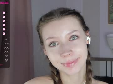 girl
        poisonn_girl cam image #1306831