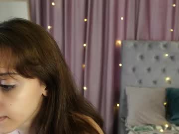 girl
        tatearnet cam image #4345232