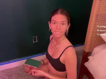 girl
        oliviahansleyy cam image #4322475
