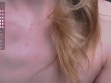 girl
        cute_shine_babe cam image #2418201