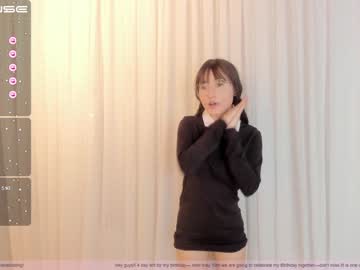 girl
        little_effy18 cam image #979426