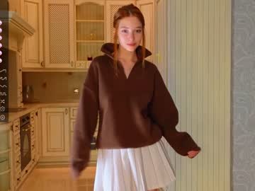 girl
        shirleywhitney cam image #1937535
