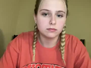 girl
        sexystudent27 cam image #2184147