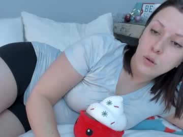 girl
        realcanada cam image #267329