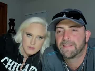 couple
        whaaaaaaaat cam image #584320