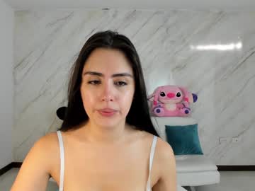 girl
        allisonpalmer cam image #2909993