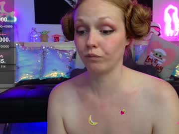 girl
        daphnemadison cam image #4471154