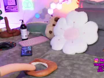 girl
        rubysaki cam image #4348433