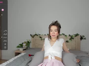 girl
        amilia4u cam image #1734032