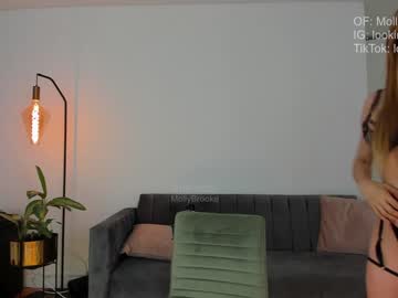girl
        newmollybrooke cam image #1248706