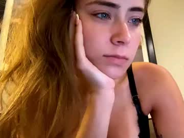 girl
        oksavv cam image #4611936