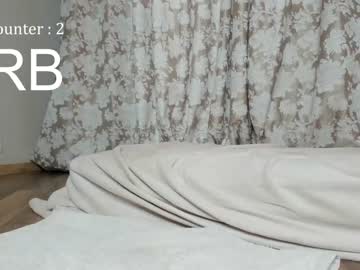 girl
        honey_sunshine cam image #600025