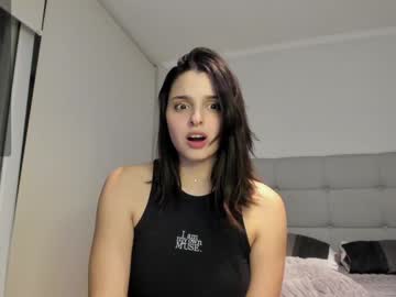 girl
        yourfreakygirl cam image #3212219