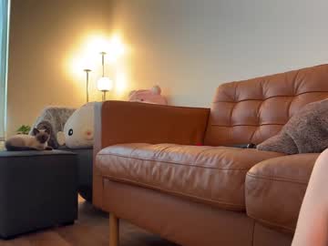 girl
        rosykindred cam image #2819138