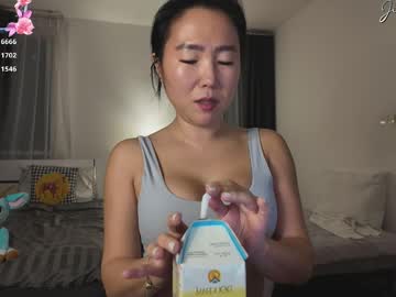 girl
        jiwon4u cam image #4139062