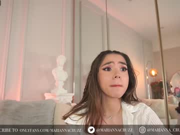girl
        mariannacruzz cam image #1407048