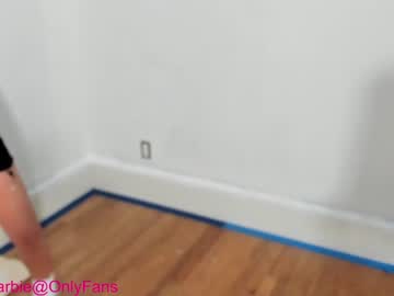 girl
        rvlifebarbie cam image #492846