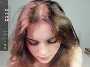 girl
        cute_caprice cam image #1483809