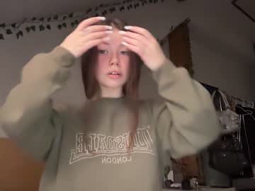 girl
        eternal_infinite cam image #2294442