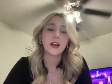 couple
        hotandhornyhannah cam image #2345715