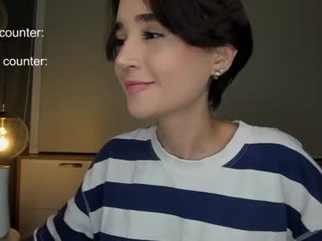 girl
        lonelly_lolly98 cam image #3143703