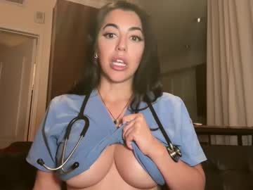 girl
        luxcher22 cam image #4525430