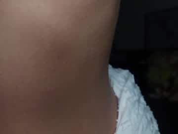 girl
        svtf2323 cam image #2493042