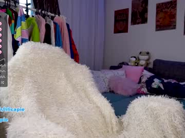 girl
        lilicapie cam image #614089