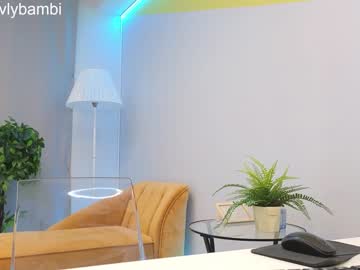 girl
        lovlybambi cam image #1830518