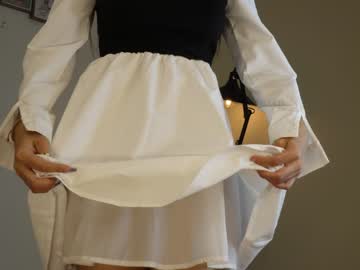 girl
        shena_nomy cam image #2582368