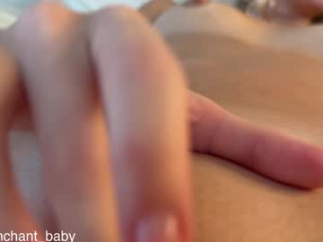 girl
        enchant_baby_ cam image #4591685