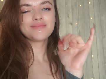 girl
        jelli_jennifer cam image #3847636