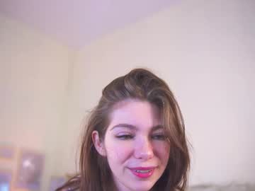 girl
        _lilry cam image #4365369