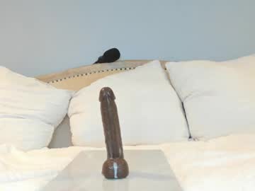 girl
        eatmygingersnapps cam image #3067181