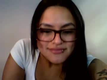 girl
        isabellashines cam image #3311933