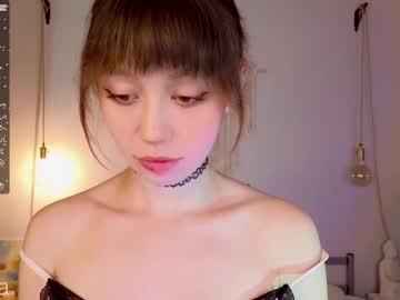 girl
        y_u_m_i_k_a cam image #1049950