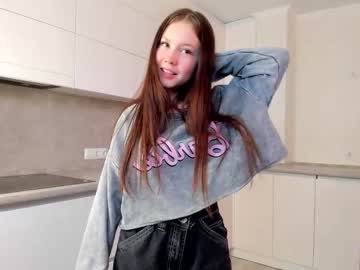 girl
        dorisflack cam image #2727542