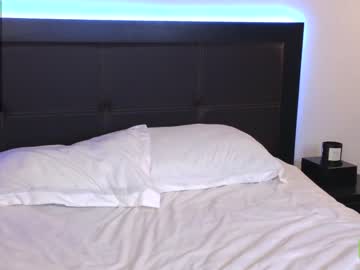 couple
        mexxicams cam image #2730026