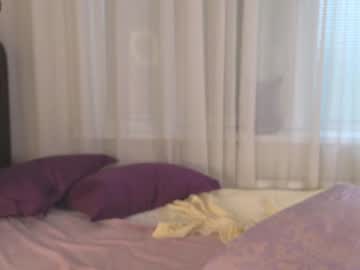 girl
        angelina_new cam image #2016036