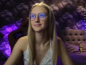 girl
        angeellina cam image #578355