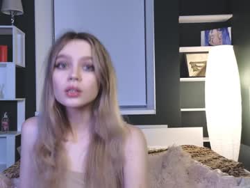 girl
        erleneclem cam image #3962270