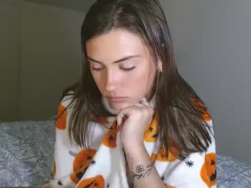 couple
        miasantiago cam image #1704539