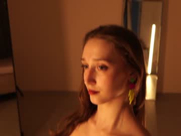 girl
        _meganmeow_ cam image #3079224