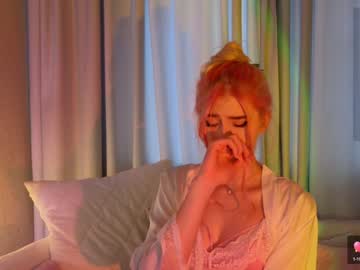 girl
        vonnalein cam image #3289948