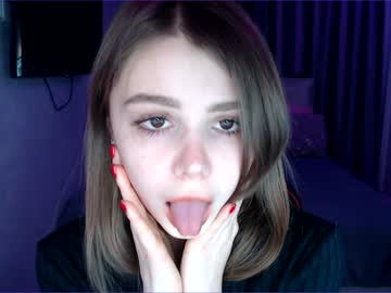 girl
        tripleprinces cam image #483406