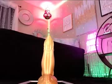 girl
        milf_lacey cam image #1602060